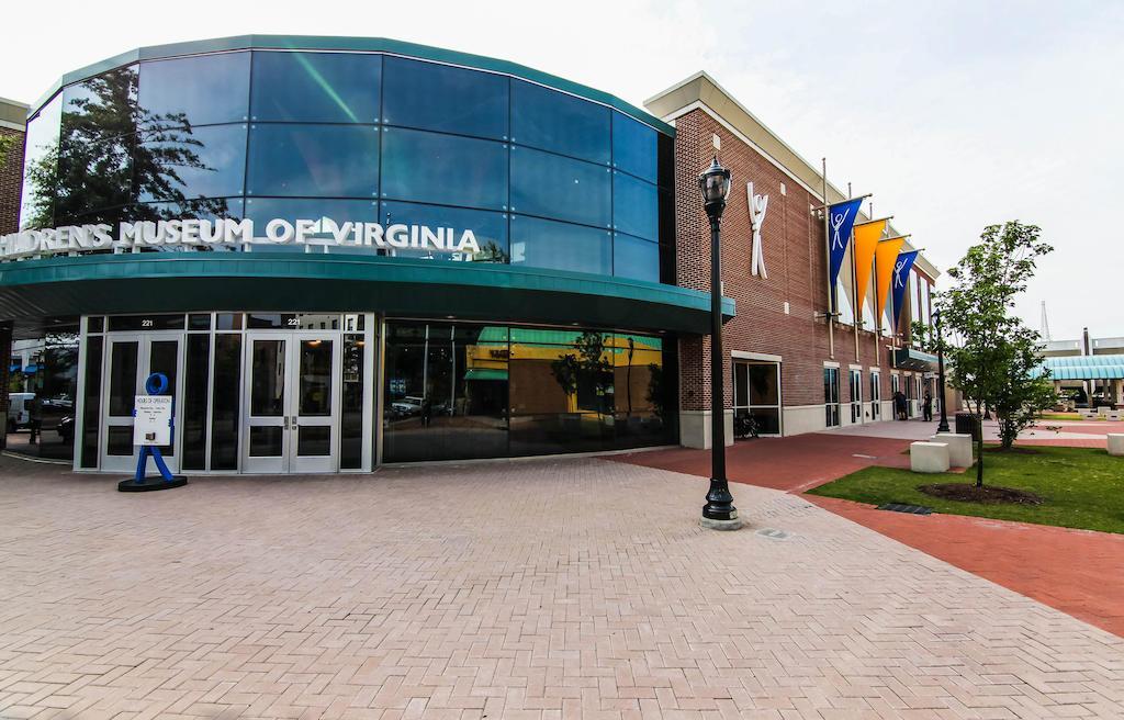 Quality Inn & Suites Olde Town Portsmouth Exterior foto
