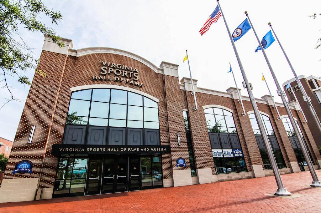 Quality Inn & Suites Olde Town Portsmouth Exterior foto